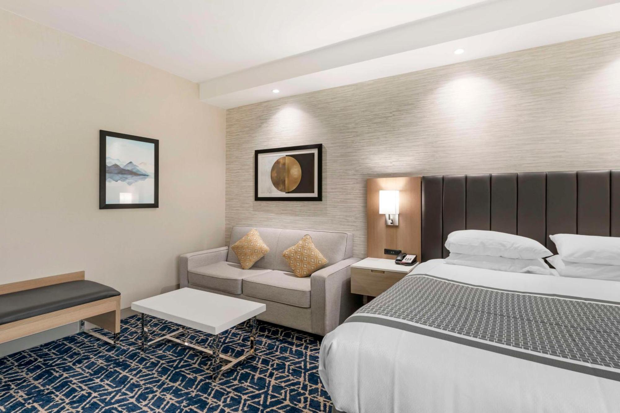 Best Western Premier Route 97 Vernon Extérieur photo