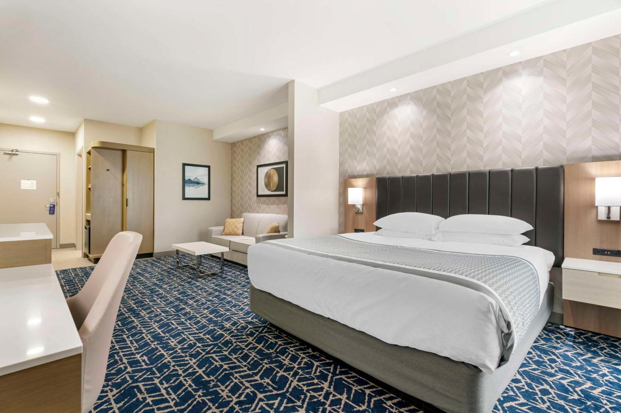 Best Western Premier Route 97 Vernon Extérieur photo