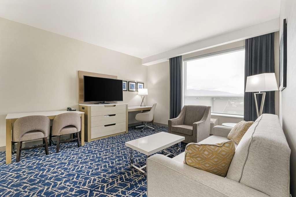 Best Western Premier Route 97 Vernon Chambre photo
